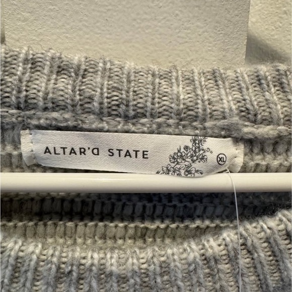 NWT Altar'd State Reya Ribbed Sweater X-Large - Picture 4 of 6